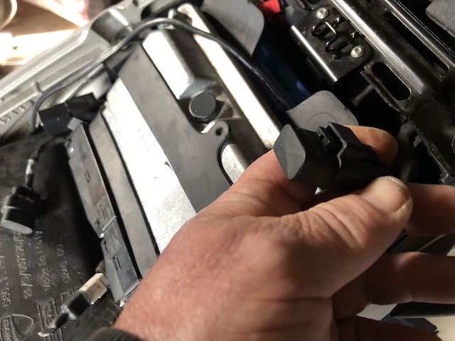 Ducati 4 pin DDA diagnostic socket 